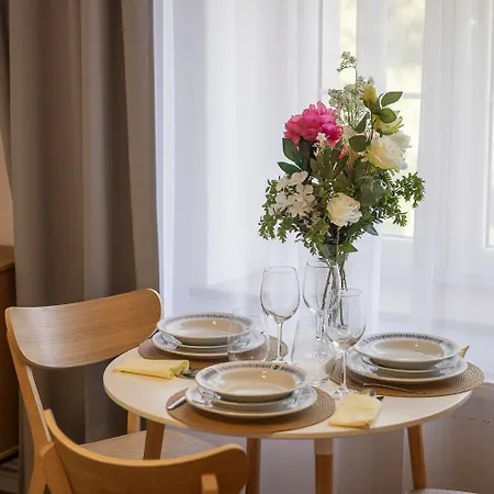 Pytloun Zeleny Haj Aparthotel